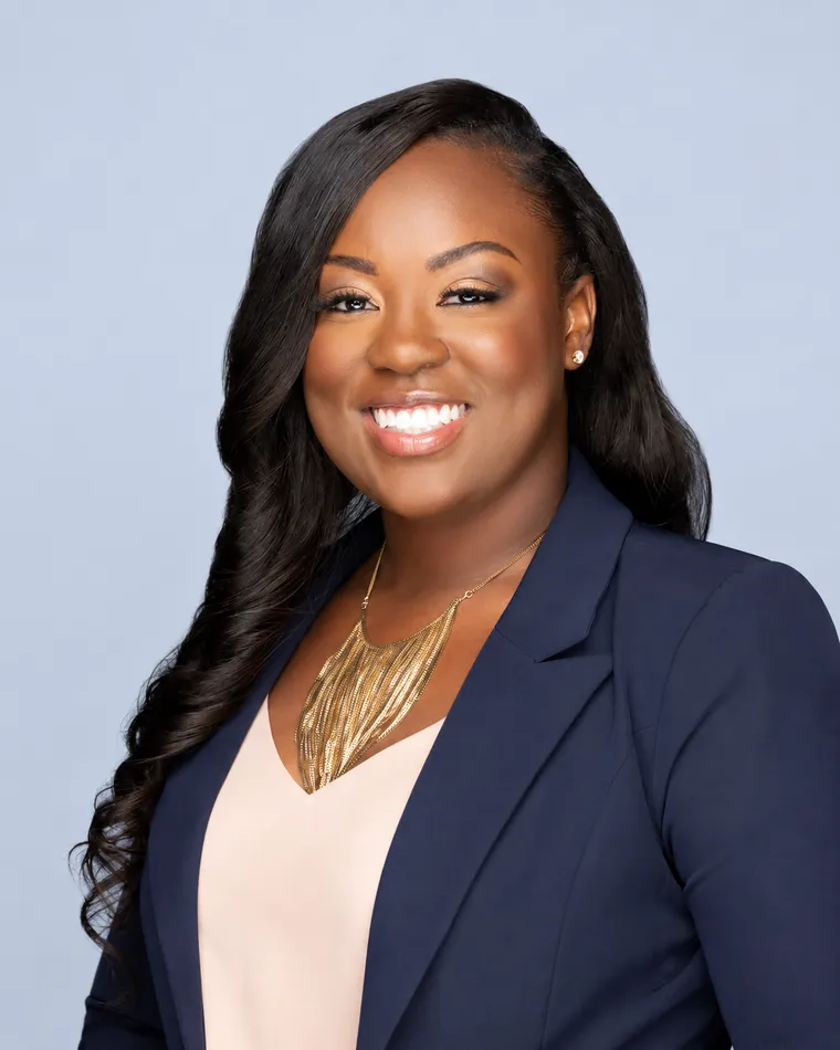 Dr. Kamilah Hampton, Agente · Illinois en Apostille Near Me